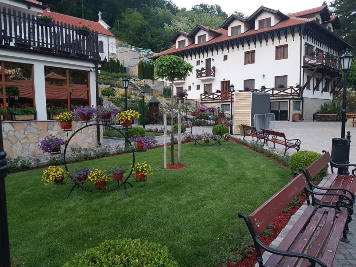 Apartamento Valja Mare Moma Golubac Exterior foto